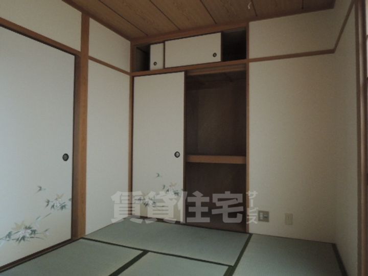 コンパーノ羽衣の寝室