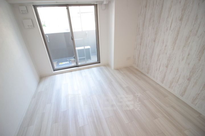 ワールドアイ神戸湊町の内装