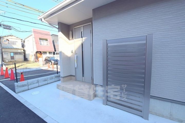 大阪府藤井寺市北條町(一戸建)の賃貸物件の玄関