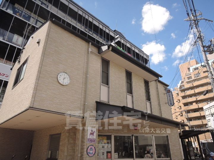 ヴァンボヌールの周辺