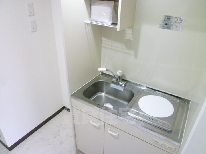 大阪府堺市北区宮本町の賃貸マンションのキッチン