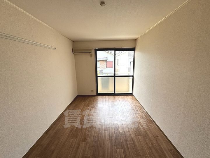 セジュール西宮今津の玄関