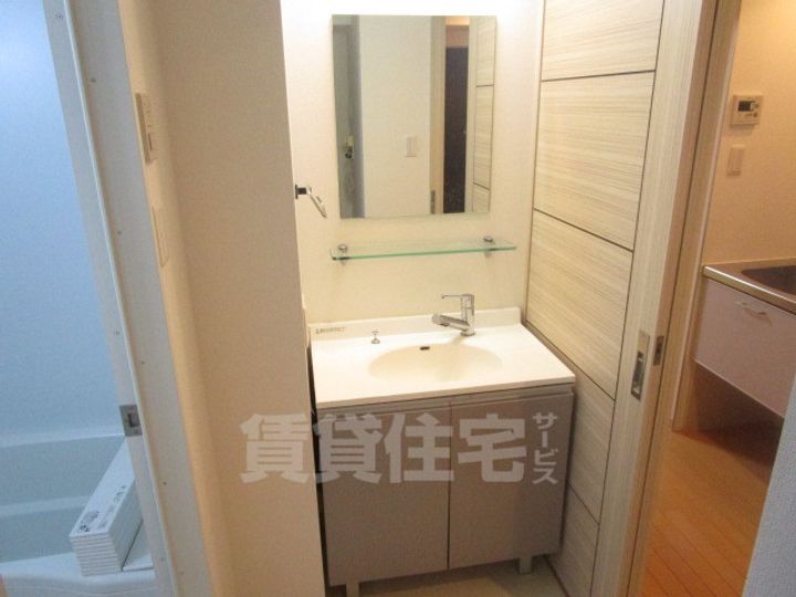 大阪府茨木市双葉町の賃貸マンションの内装