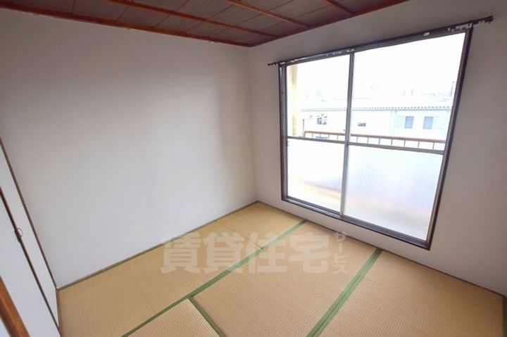 幸福マンションの居間