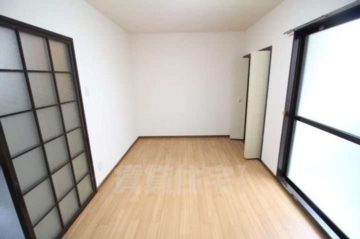 スタジオ・ラ・マンタ曽根の寝室