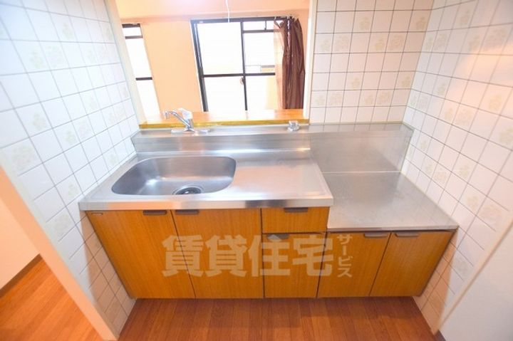 大阪府藤井寺市林2丁目の賃貸マンションのキッチン