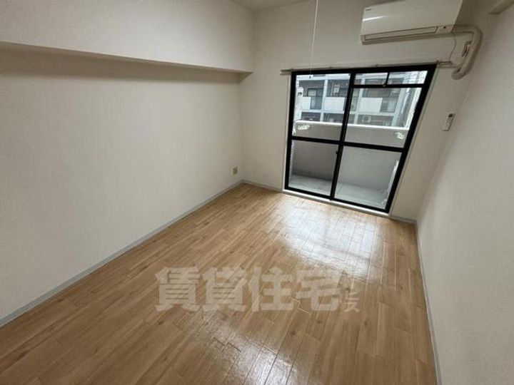 大阪府大阪市都島区都島北通2丁目の賃貸マンションの寝室