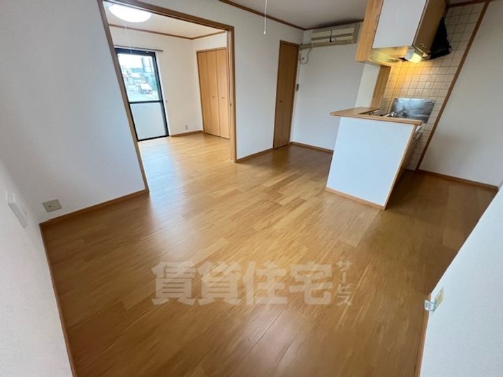 大阪府和泉市葛の葉町2丁目の賃貸アパートの居間