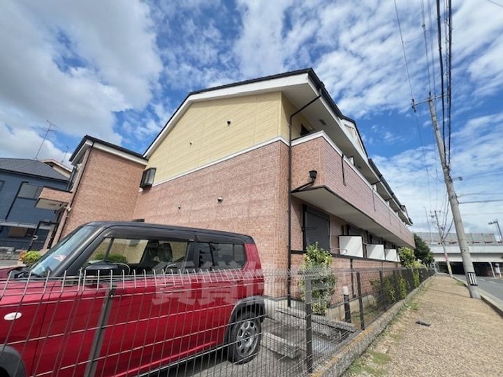 大阪府和泉市葛の葉町2丁目の賃貸アパートの外観