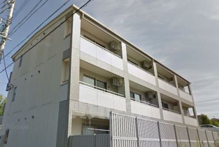 アバンスの外観