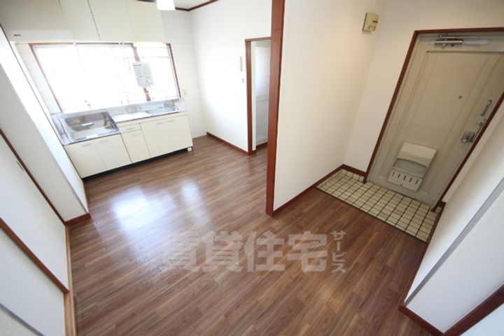 マンション西田の居間