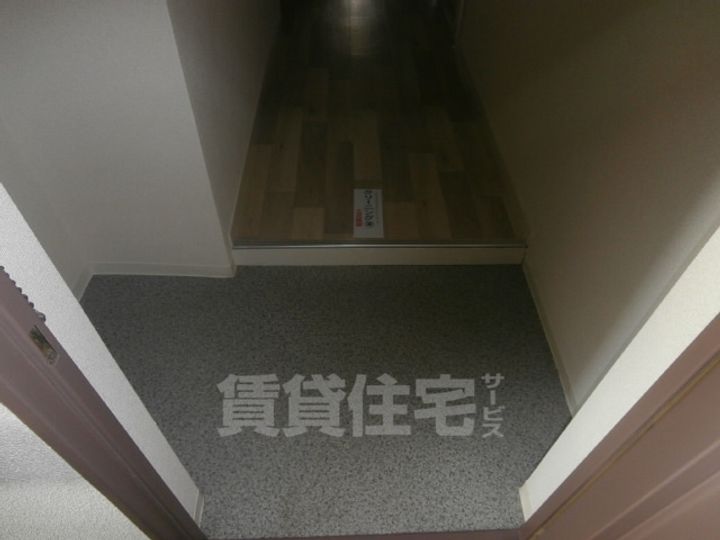 サンコーポ高槻寿の玄関