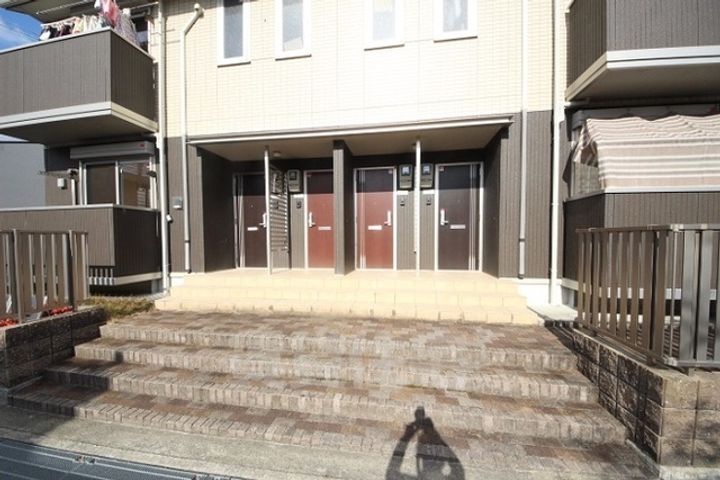 calme villageさいおんじの玄関