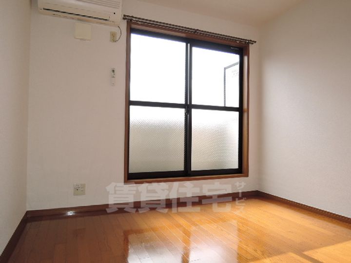 大阪府和泉市唐国町1丁目の賃貸アパートの内装