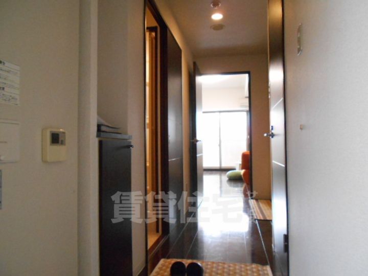 CASSIA錦本町通の玄関