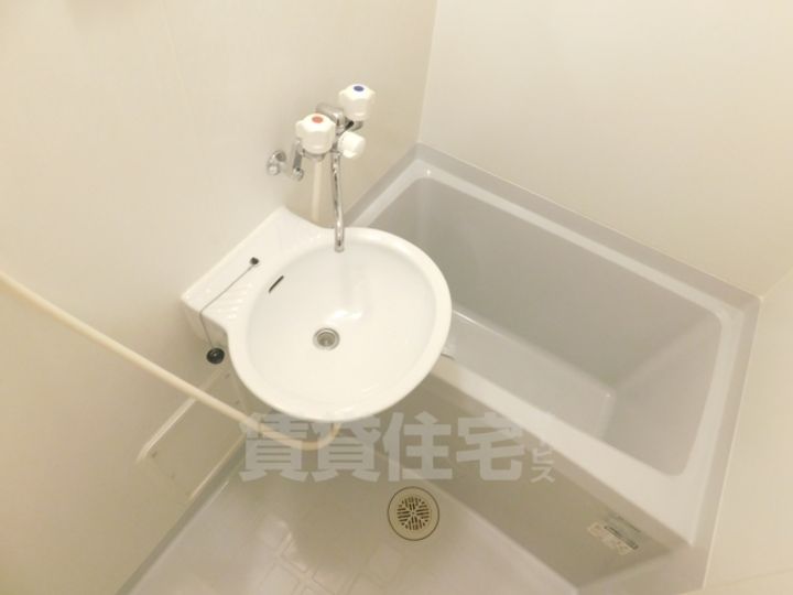 レオパレスアビコの風呂