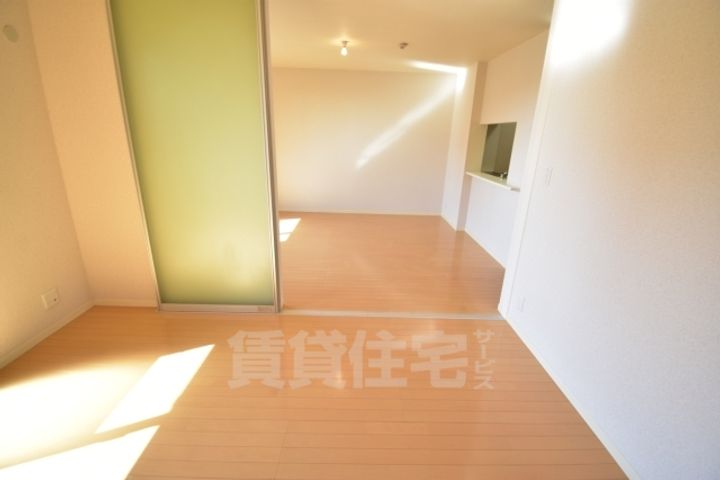 大阪府堺市中区毛穴町の賃貸アパートの内装