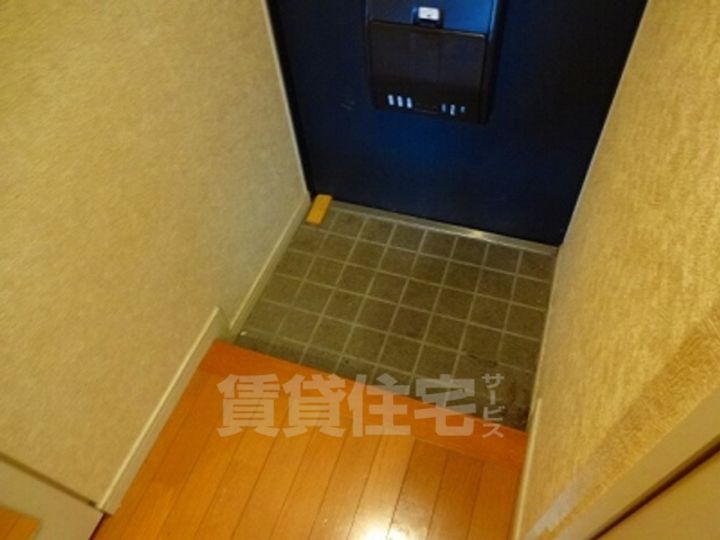 サヴォイレジェント709の玄関