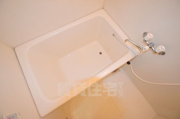 シャトー洗堰2の風呂