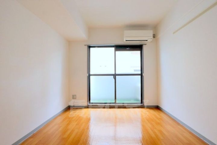 京都府京都市伏見区深草西浦町8丁目の賃貸マンションの内装