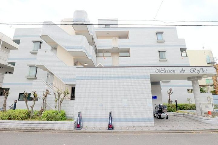 京都府京都市伏見区深草西浦町8丁目の賃貸マンションの外観