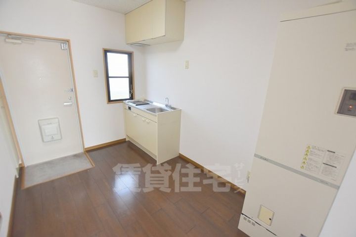 ロイヤルコート天美南の子供部屋