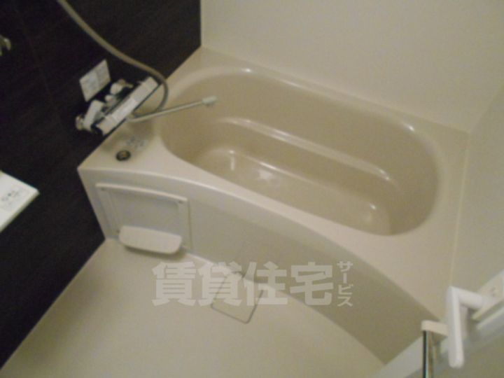 ブランシエスタ東別院の風呂