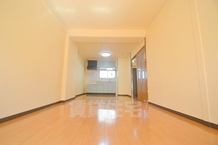 ミスターK上新庄の内装