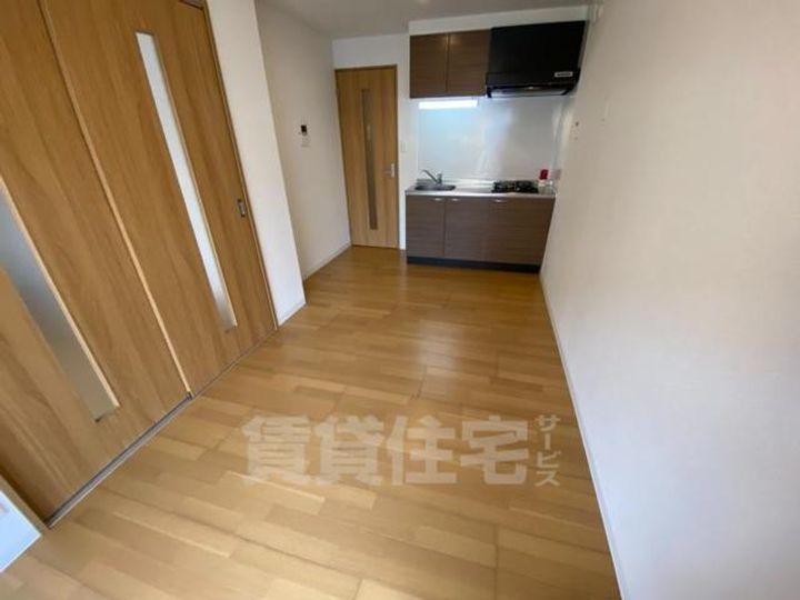 大阪府大阪市西淀川区姫里1丁目の賃貸アパートの居間