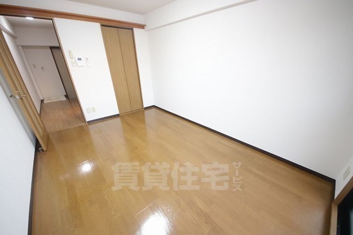 シャイン・ヒル・龍野ビルの内装