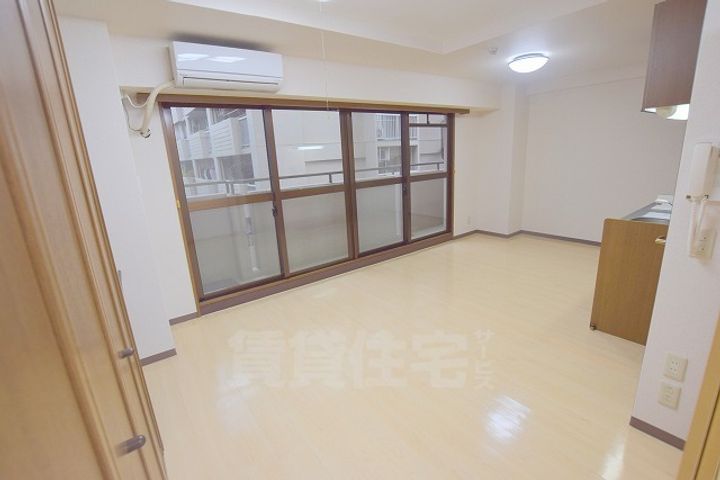 パークモダン新大阪の居間