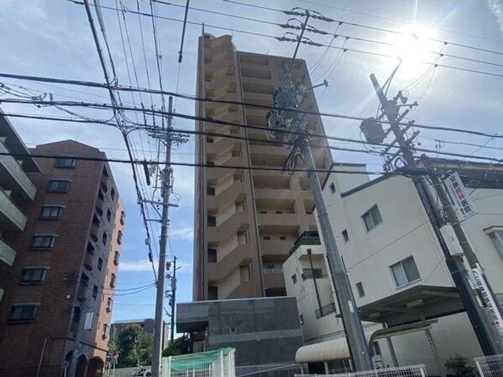 エスポワール本山の外観