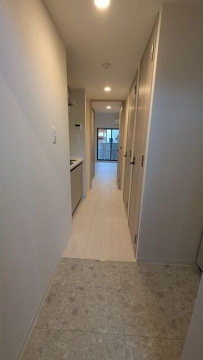 S-RESIDENCE堀田beauteの玄関