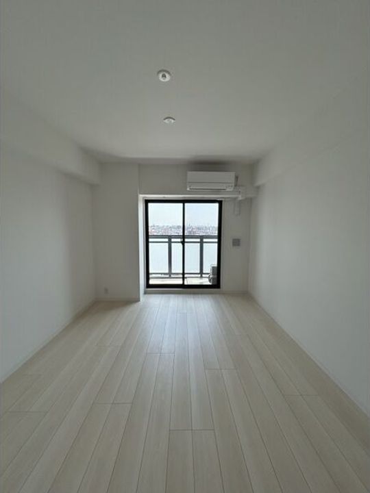 S-RESIDENCE尾頭橋beauteの居間