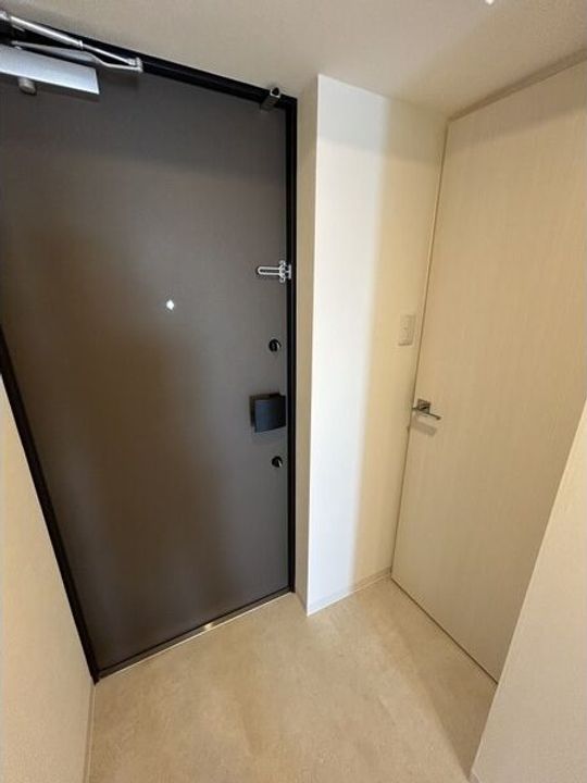 S-RESIDENCE尾頭橋beauteの玄関