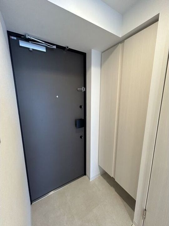 S-RESIDENCE尾頭橋beauteの玄関