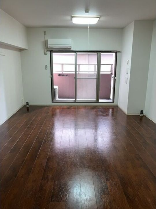 愛知県名古屋市中区平和1丁目(マンション)の賃貸物件の居間