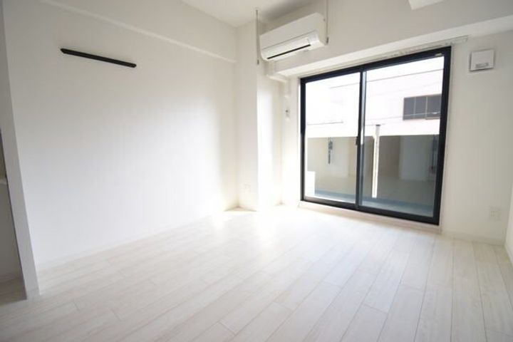 愛知県名古屋市東区筒井町4丁目(マンション)の賃貸物件の居間