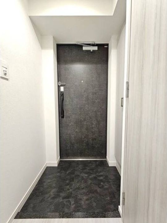 愛知県名古屋市中村区太閤通6丁目(マンション)の賃貸物件の玄関