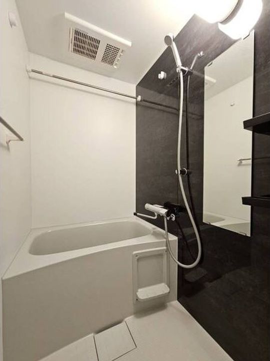 愛知県名古屋市中村区鳥居通5丁目(マンション)の賃貸物件の風呂