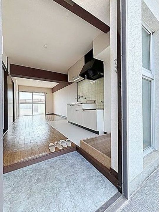 愛知県名古屋市名東区小池町(マンション)の賃貸物件の玄関