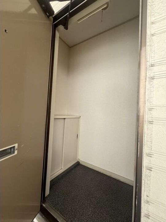 愛知県名古屋市中村区横井2丁目(マンション)の賃貸物件の玄関