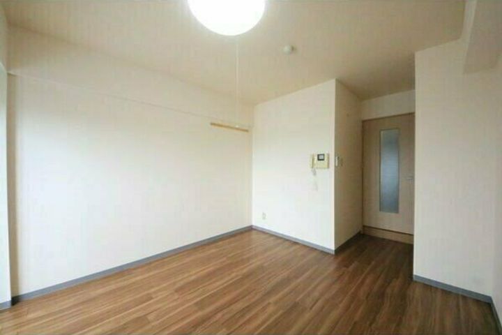 愛知県名古屋市昭和区滝川町(マンション)の賃貸物件の居間