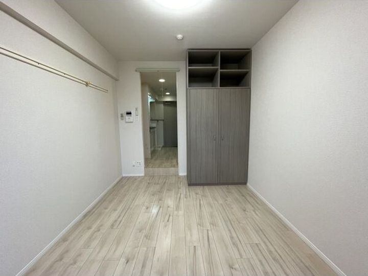 愛知県名古屋市千種区新池町2丁目(マンション)の賃貸物件の居間