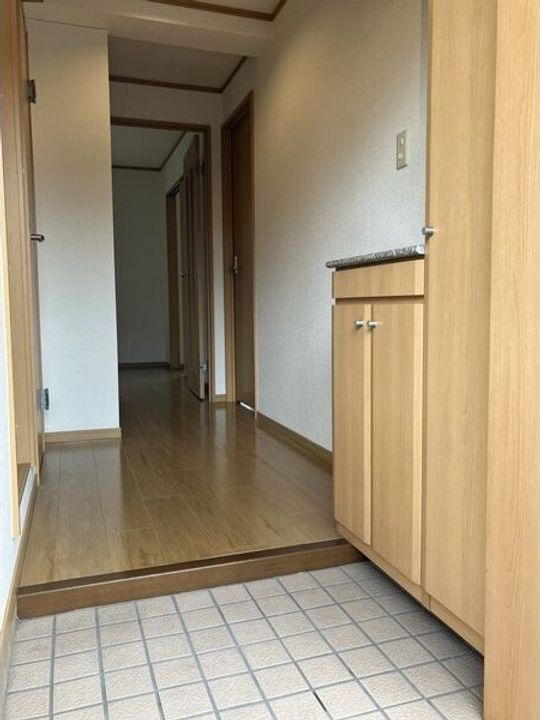 愛知県名古屋市中村区野上町(マンション)の賃貸物件の玄関