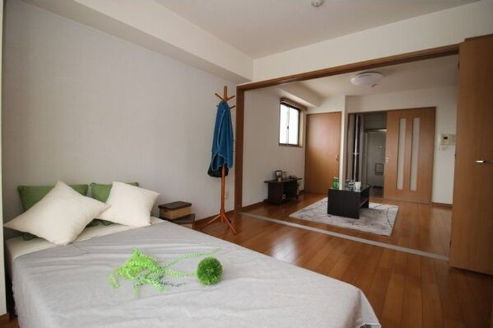 愛知県名古屋市港区新川町4丁目(マンション)の賃貸物件の居間
