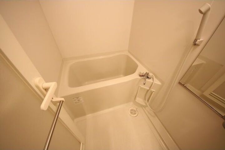 愛知県名古屋市名東区社が丘1丁目(マンション)の賃貸物件の風呂