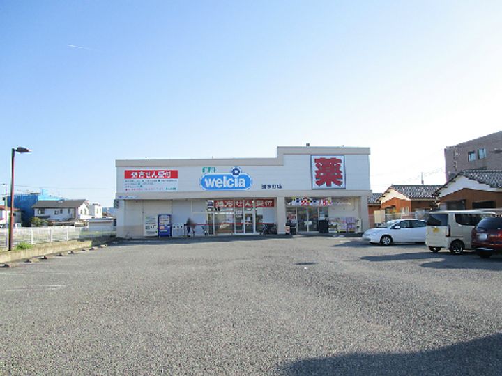 LA FLEURの周辺