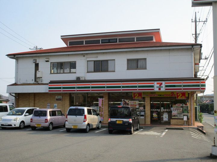 プリムヴェールの周辺