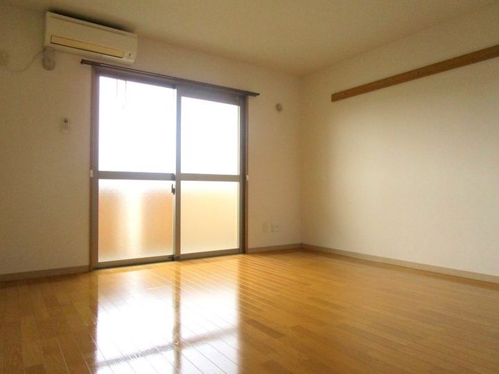 Clover Tsukiya302の居間